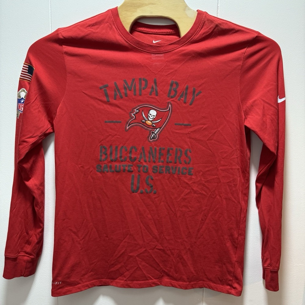 Tampa Bay Buccaneers Shirt Men's Large Red Nike Salute‎ to Service Player Issued